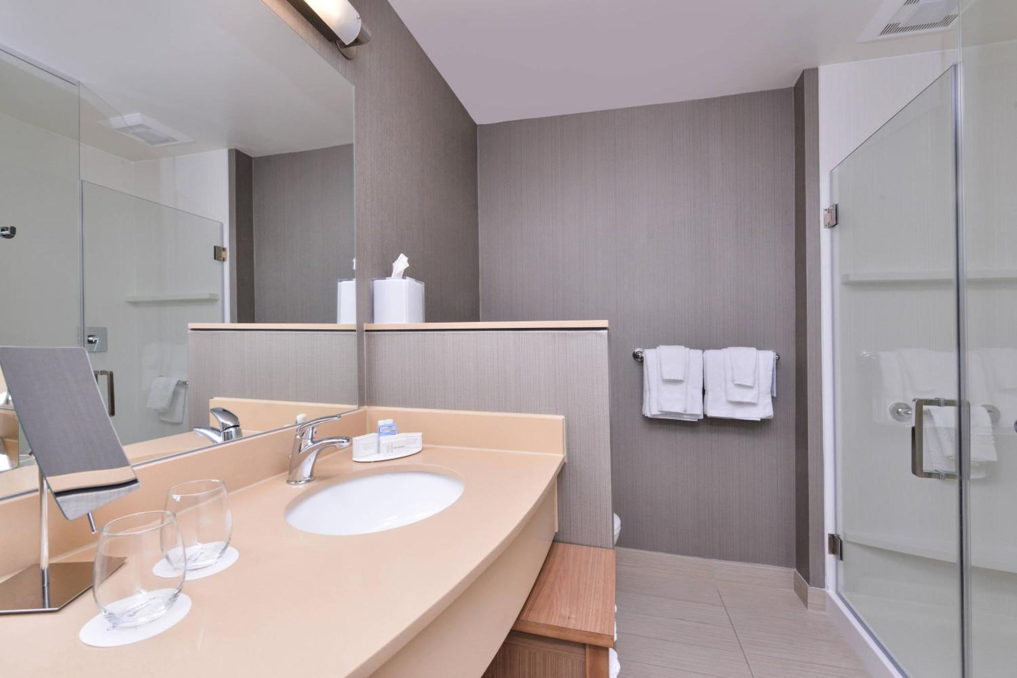 Courtyard By Marriott Columbus Grove City Ngoại thất bức ảnh