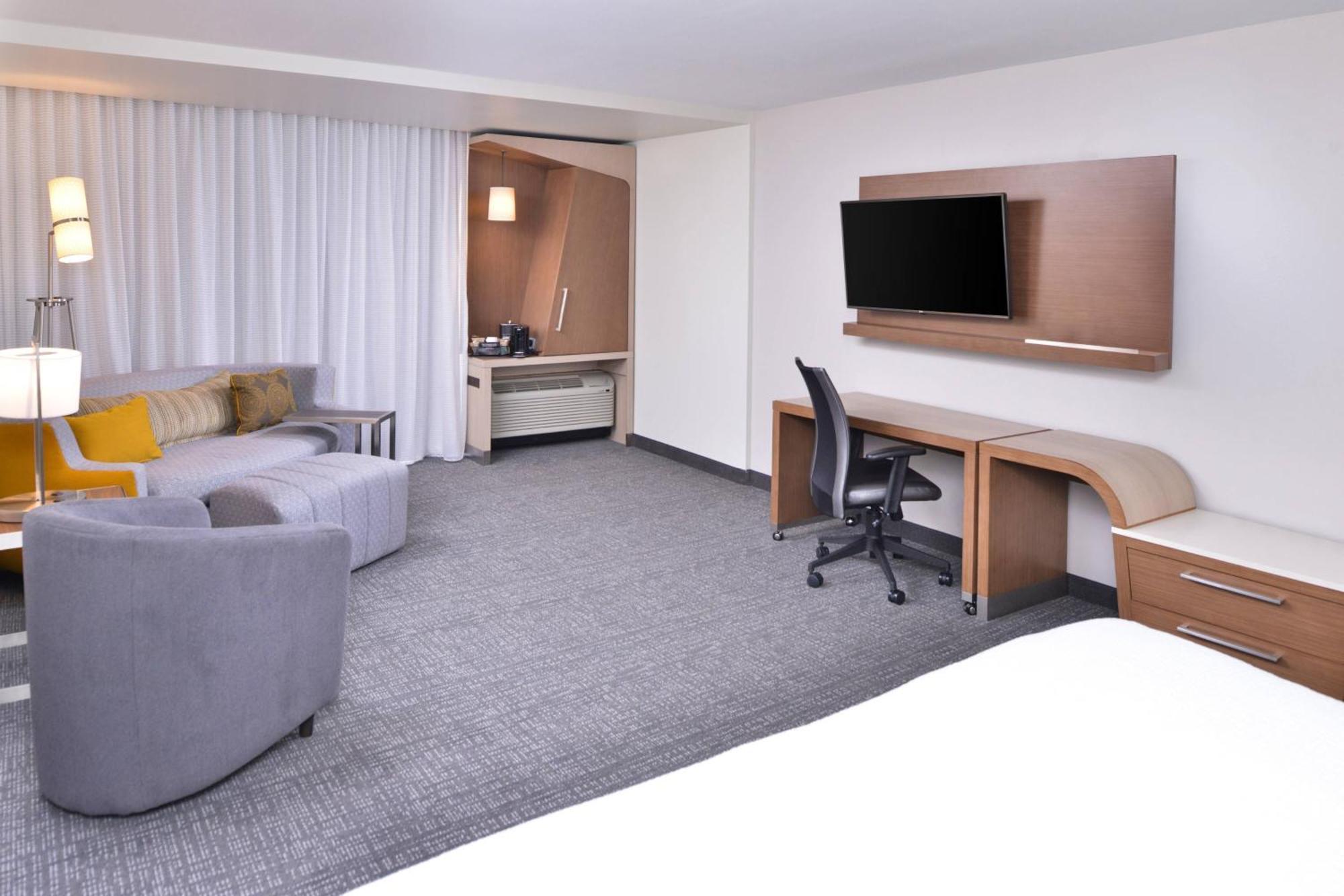 Courtyard By Marriott Columbus Grove City Ngoại thất bức ảnh